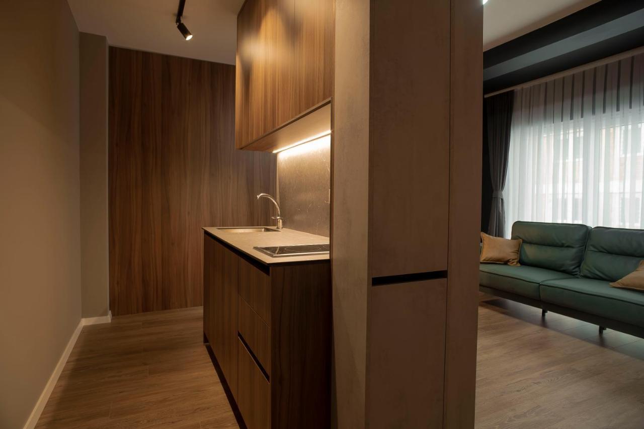 Lux Apartments Pristina Eksteriør billede
