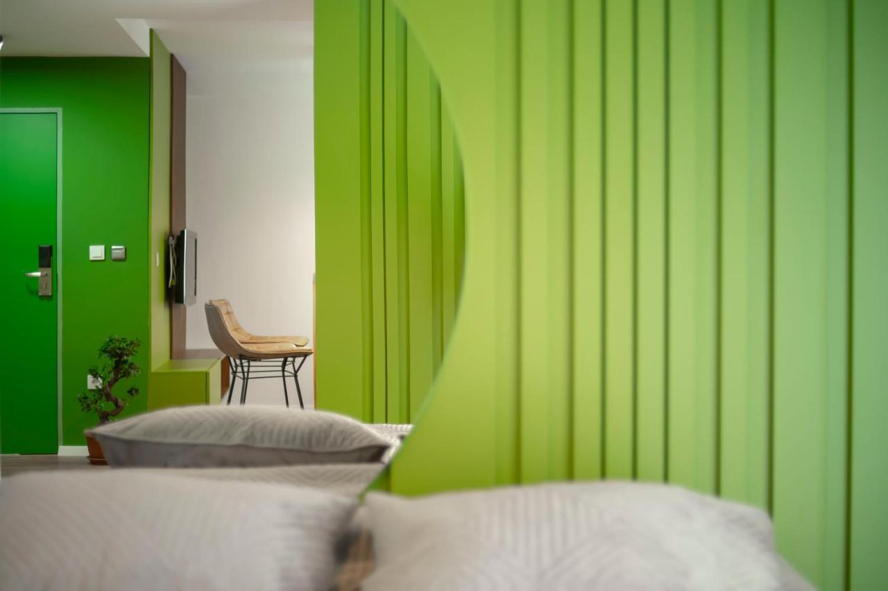Lux Apartments Pristina Eksteriør billede
