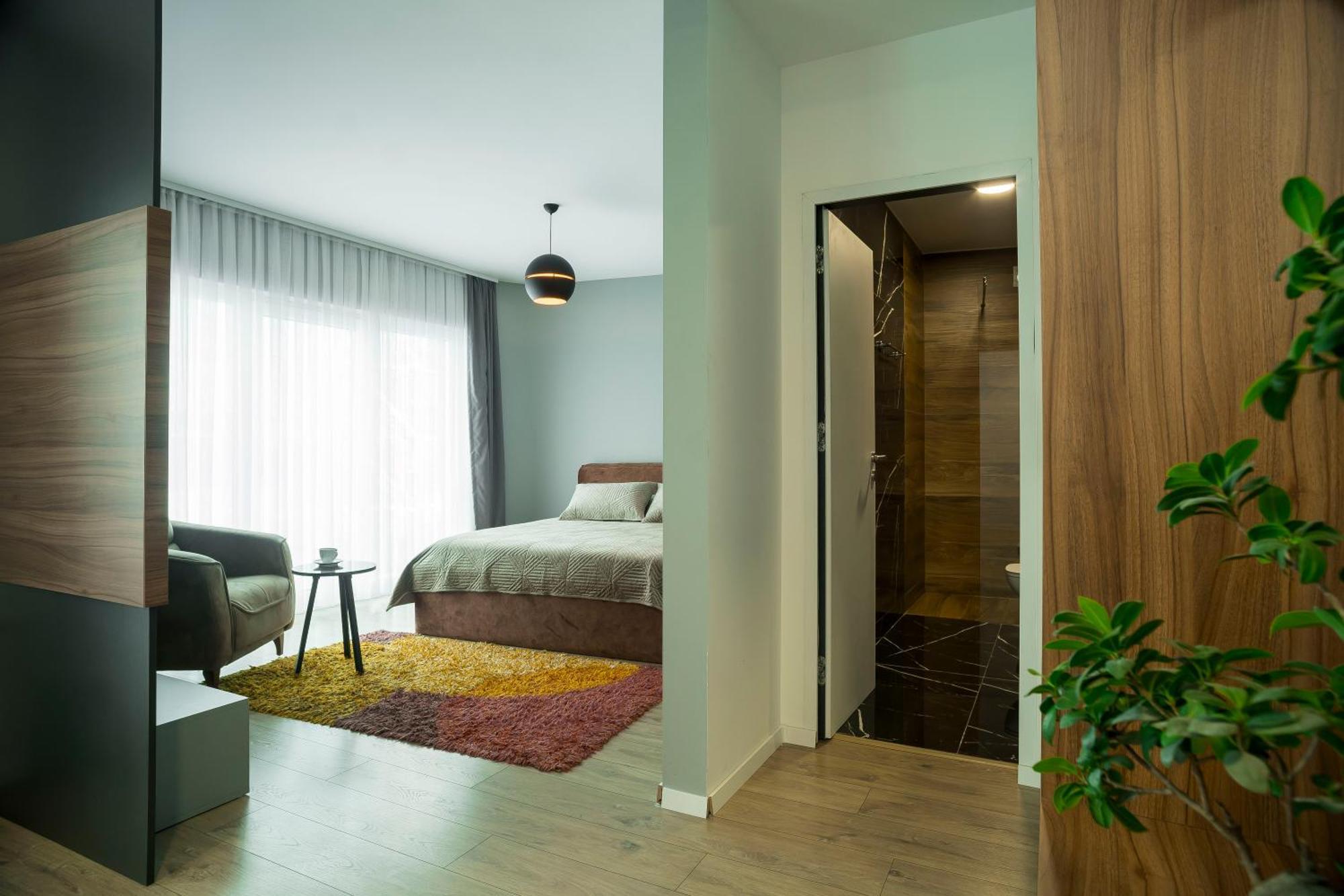 Lux Apartments Pristina Eksteriør billede